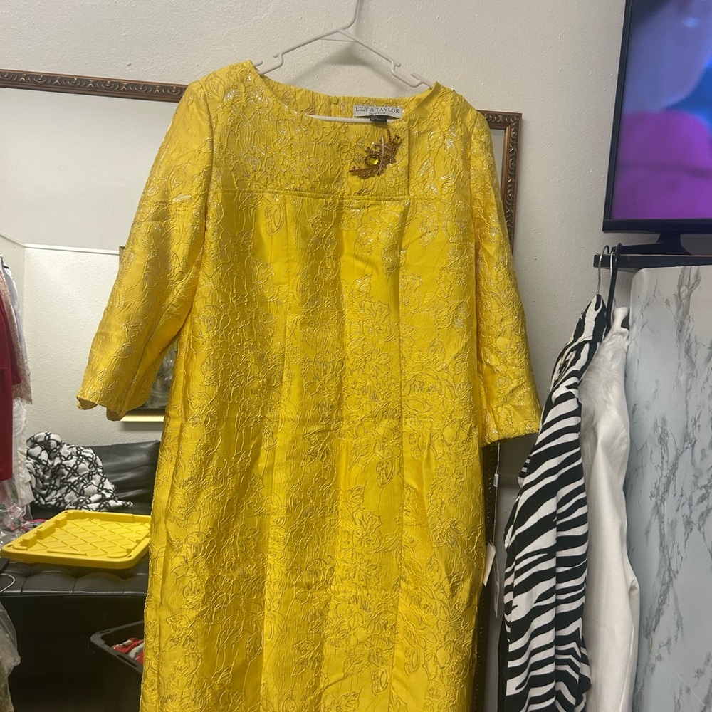 Oscar de la Renta Vibrant Yellow Long Sleeve Dress